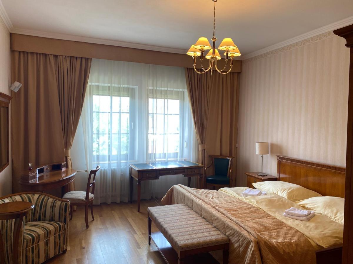 Sebivi Apartments Baroko & Family 포프라트 외부 사진
