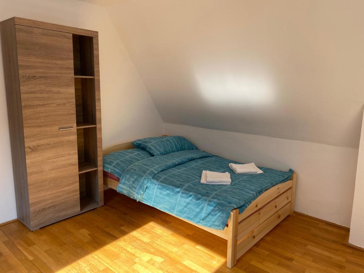 Sebivi Apartments Baroko & Family 포프라트 외부 사진